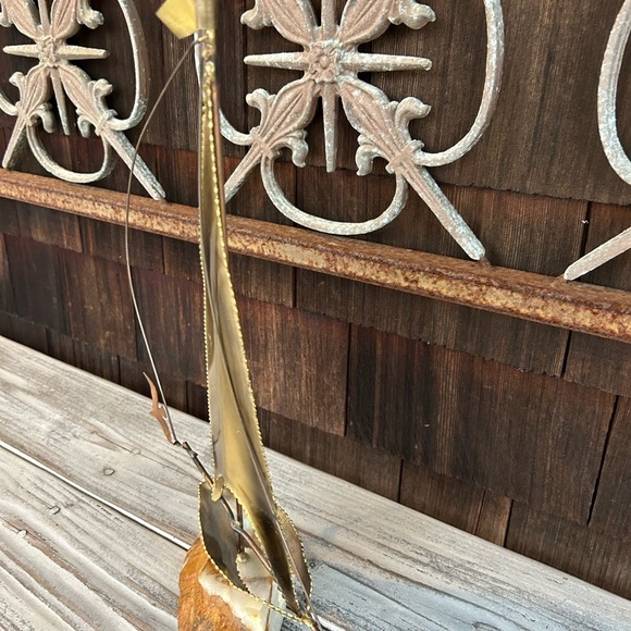 Vintage Yosi Large Brass and Stone Sail Boat Sculpture.  So Montauk! - Picture 4 of 8